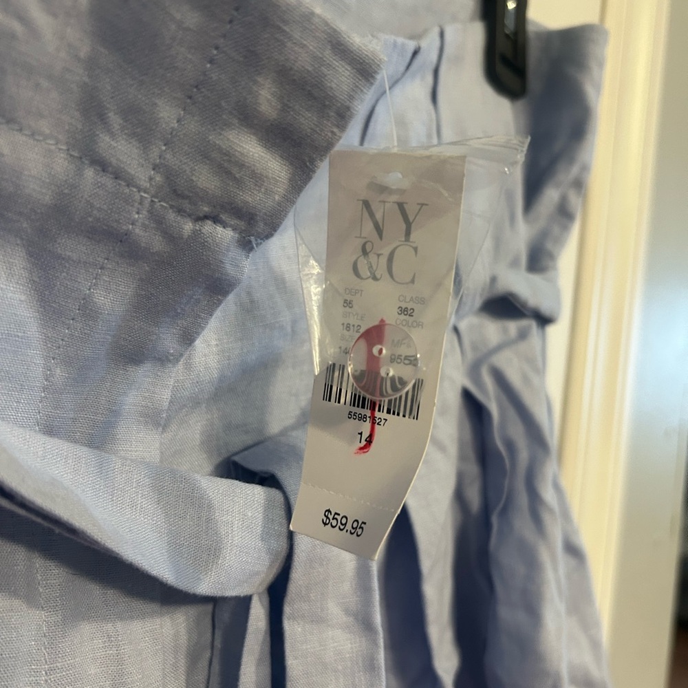 New York & Company Light Blue Linen-Blend Shorts - Picture 4 of 4